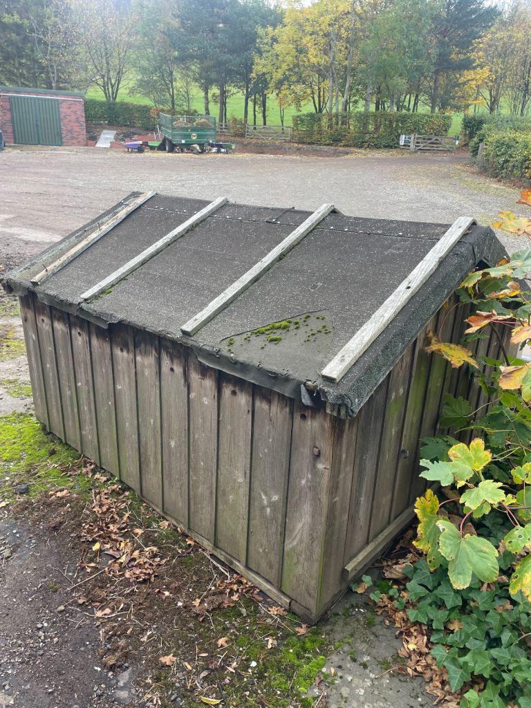 Dog kennel , 120cm x 180cm