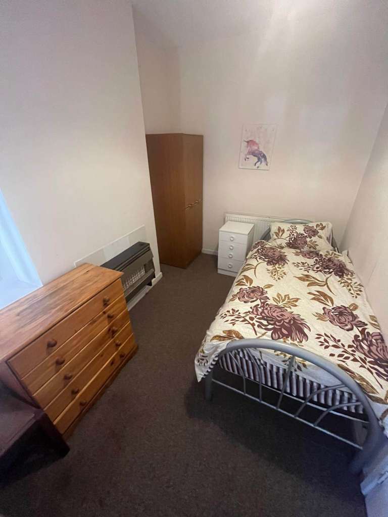 Rooms available in B12 Balsall Heath