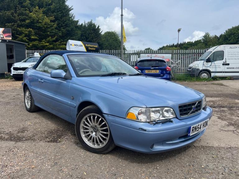 2005 Volvo C70 2.0 T 2dr CONVERTIBLE PETROL Manual