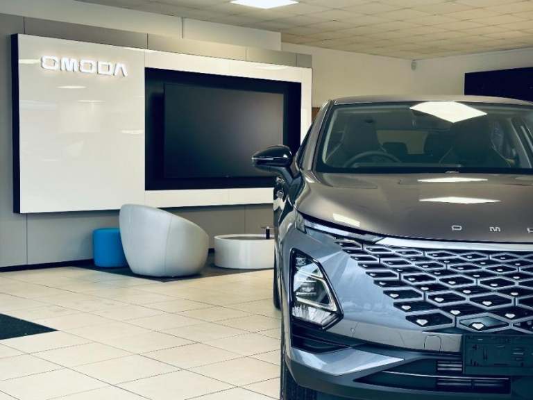 2023 MG MG HS 1.5 T Gdi Exclusive Suv 5dr Petrol Dct Euro 6 (s/s) (162 Ps) ESTATE Petrol Automatic