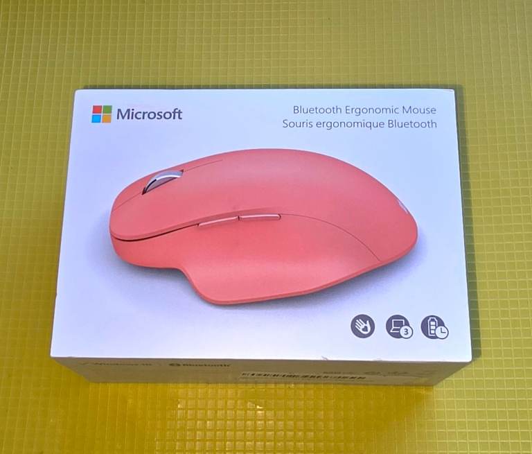 Microsoft Bluetooth Ergonomic Mouse NEW
