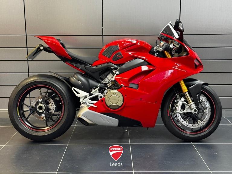 2019 DUCATI PANIGALE V4 S
