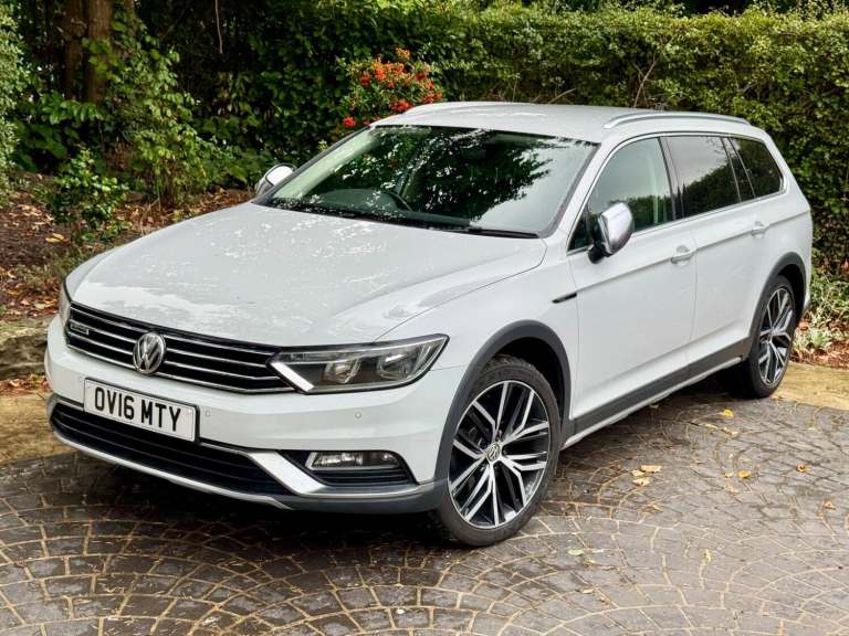 2016 Volkswagen Passat 2.0 TDI 190 4MOTION 5dr DSG ESTATE DIESEL Automatic