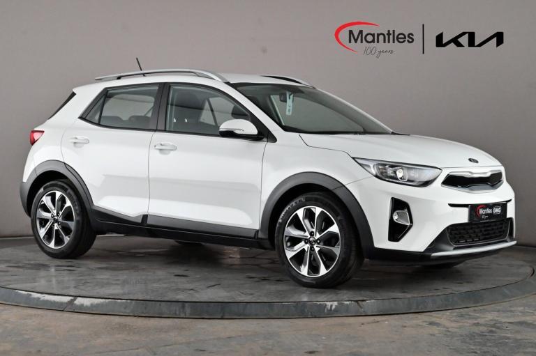  Kia Stonic 1.4 2 Suv 5dr Petrol Manual Euro 6 s/s 98 Bhp Petrol