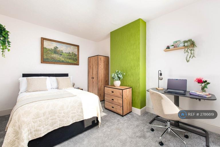 1 bedroom in Avon Park, Bristol, BS5 (#2786619)