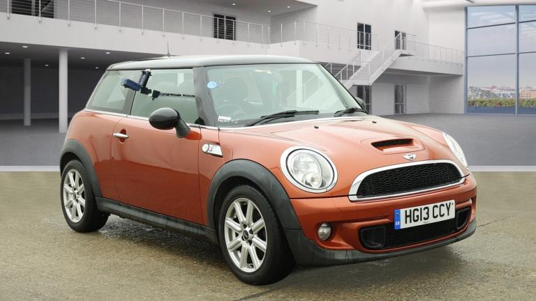 2013 MINI Hatch 1.6 Cooper S 3dr HATCHBACK Petrol Manual