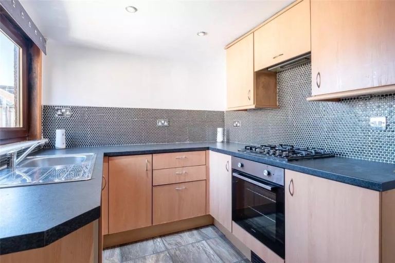 3 bedroom flat for rent Buckhaven £790PCM 