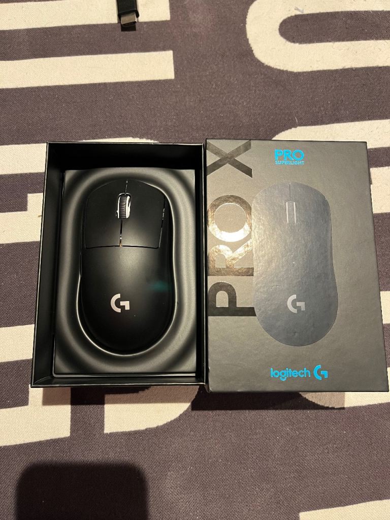 Logitech g pro superlight 