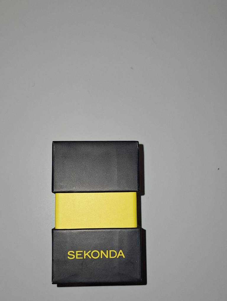 Sekonda Watch Case – Portable Collector Box