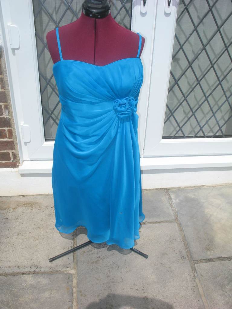 Beautiful 'Debut' dress bridesmaid/wedding guest/cocktail party/cruising size 14