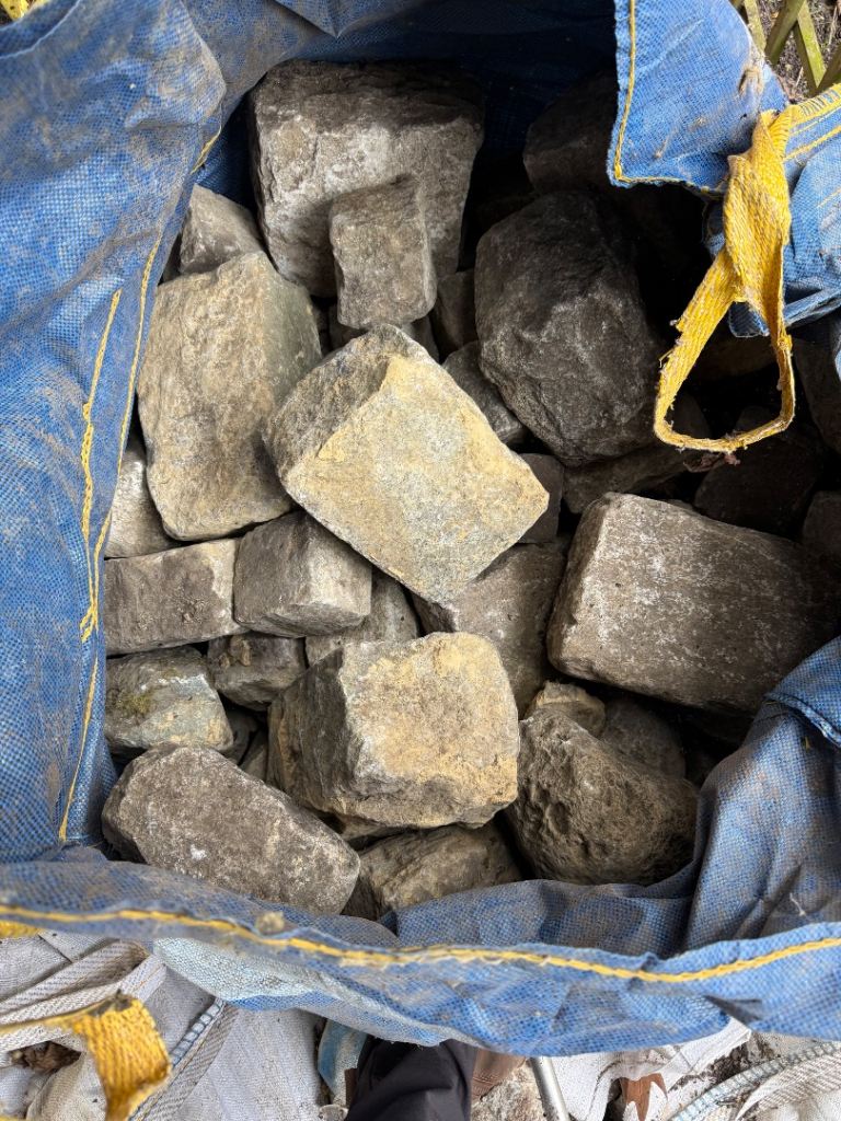 Free cobblestone -large amount 