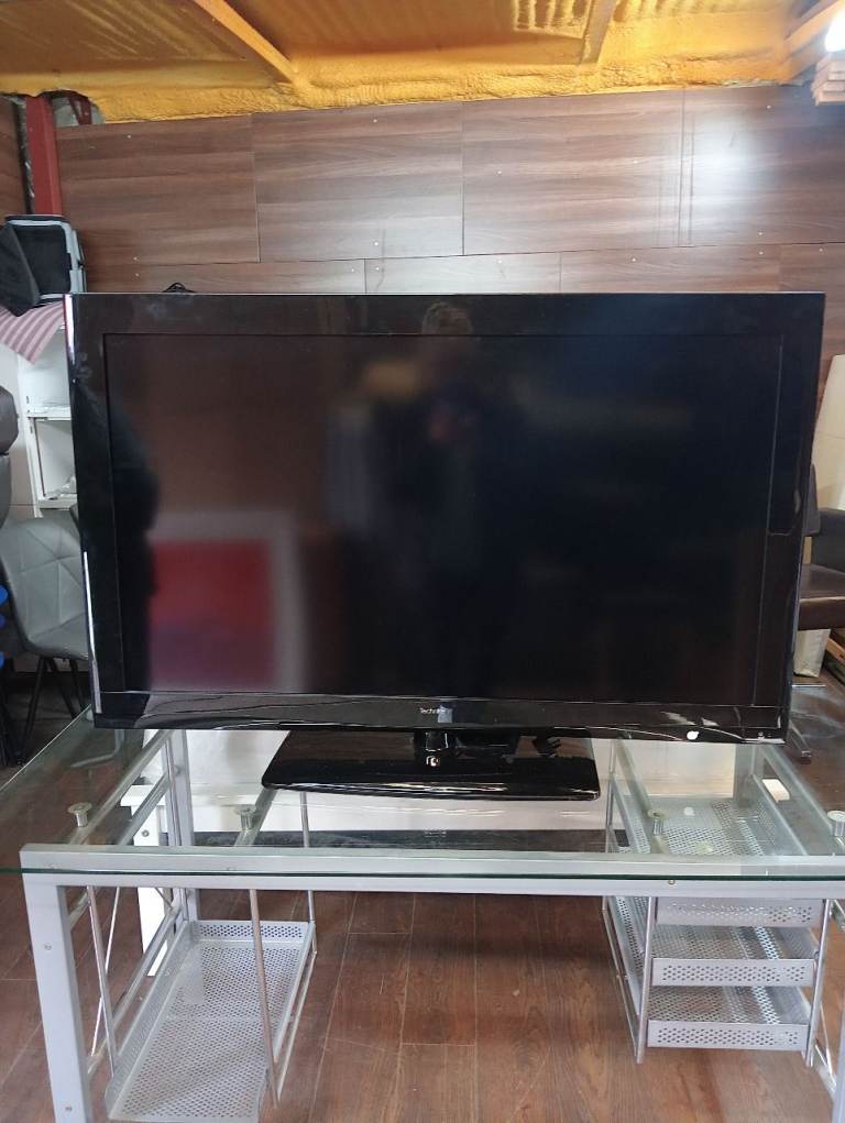46" Black Flat Screen TV – Good Condition