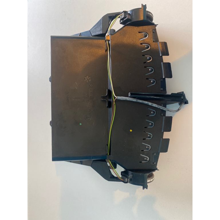 Mercedes Benz E Class Defrosting Chanel/ Nozzle, PN: A 211 830 18 54, 