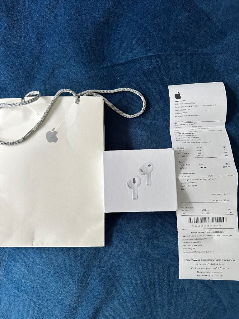 Apple AirPods Pro (3rd Generation) - White, As New Condition