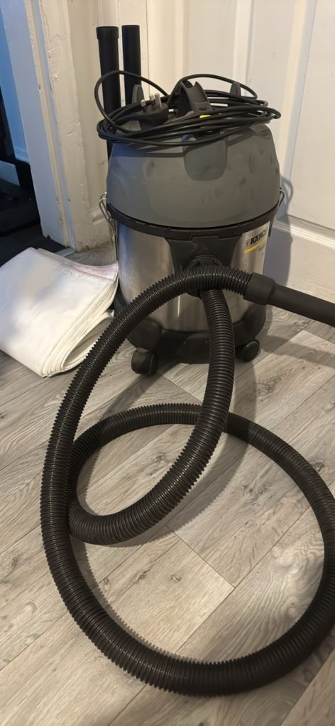 Karcher professional vacuum cleaner 