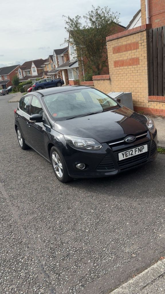 Ford, FOCUS, Hatchback, 2012, Manual, 998 (cc), 5 doors
