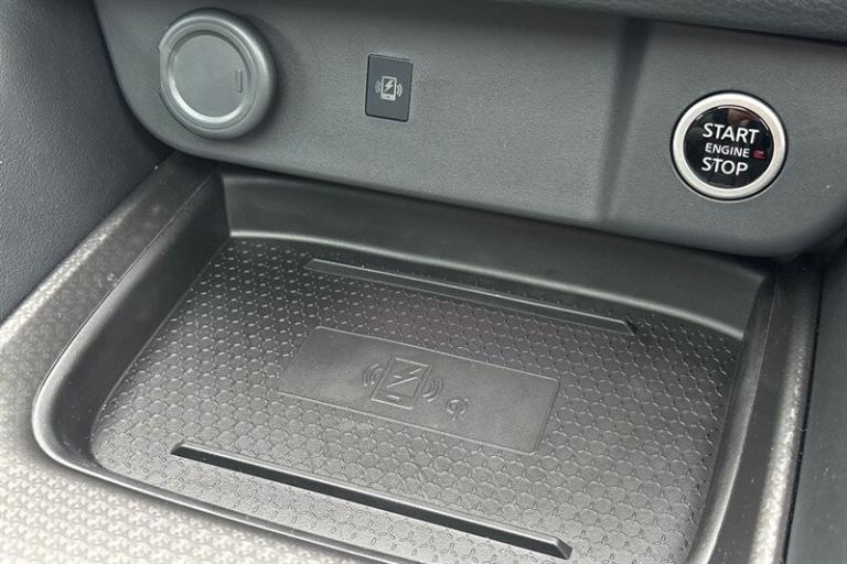 2025 Nissan Qashqai 1.3 DIG-T MH 158 N-CONNECTA [GLASS RF] 5DR XTRONIC Hatchback Petrol Automatic