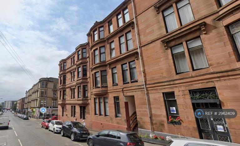 3 bedroom flat in Hyndland Street, Glasgow, G11 (3 bed) (#2962409)