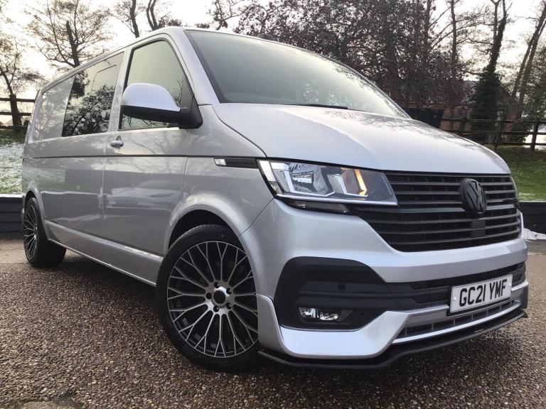 2021 Volkswagen Transporter 2.0 TDI 150 Highline Kombi Van WINDOW VAN Diesel Manual