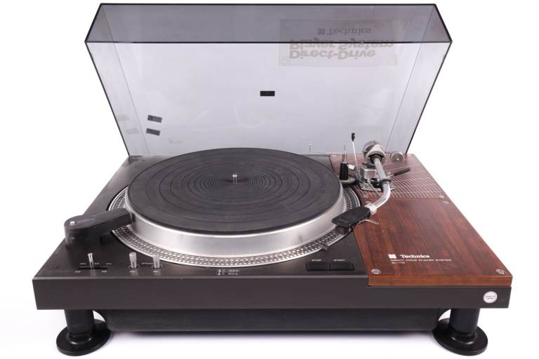 Technics SL110 Direct Drive Turntable 