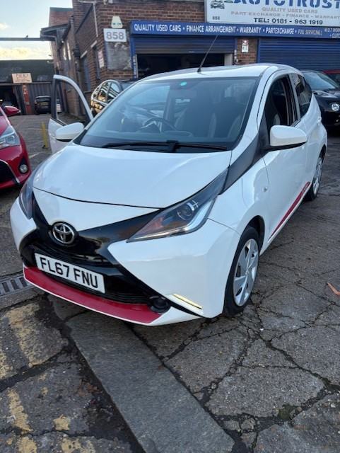 2017 Toyota Aygo 1.0 VVT-i x-play Hatchback 5dr Petrol Manual Euro 6 (68 ps)