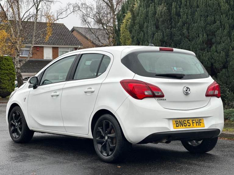 VAUXHALL CORSA 1.4 PETROL SRI 2015 LOW MILEAGE 59,000 LONG MOT HISTORY 5DR MANUAL