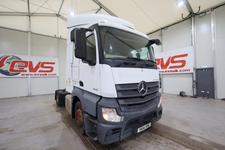2014 (14 PLATE) Mercedes Benz Actros 1840 4x2 Euro 6 Tractor Units