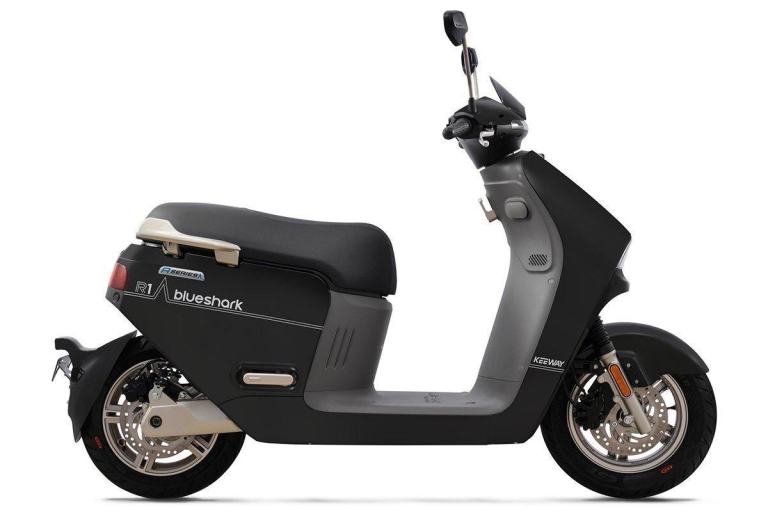 Keeway Blueshark 80 Lite Road Legal Electric Scooter 125 equivalent A1 L Plat...