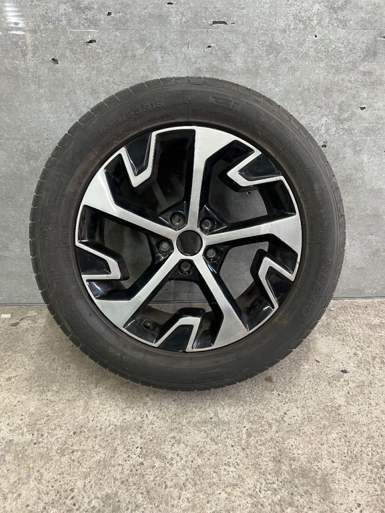 Kia Sportage 18” Alloy Wheel ET51 7.5J 2021 - 2026 Part No 52910-R2220