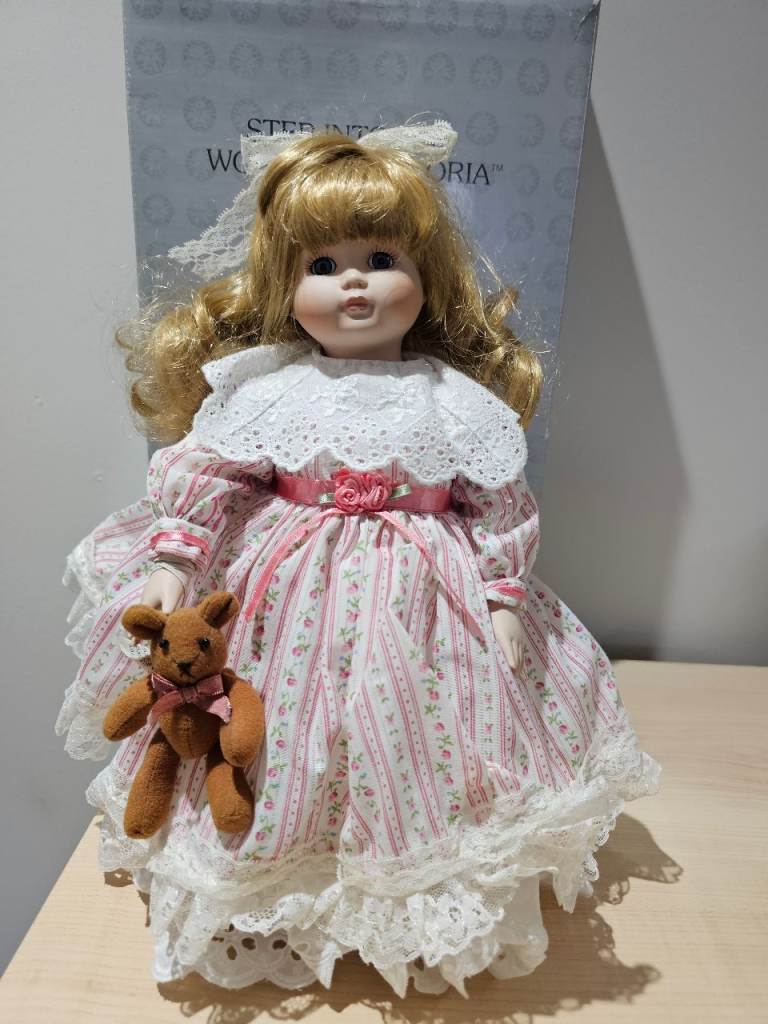 CORINNE Porcelain doll | in Glenrothes, Fife | Gumtree