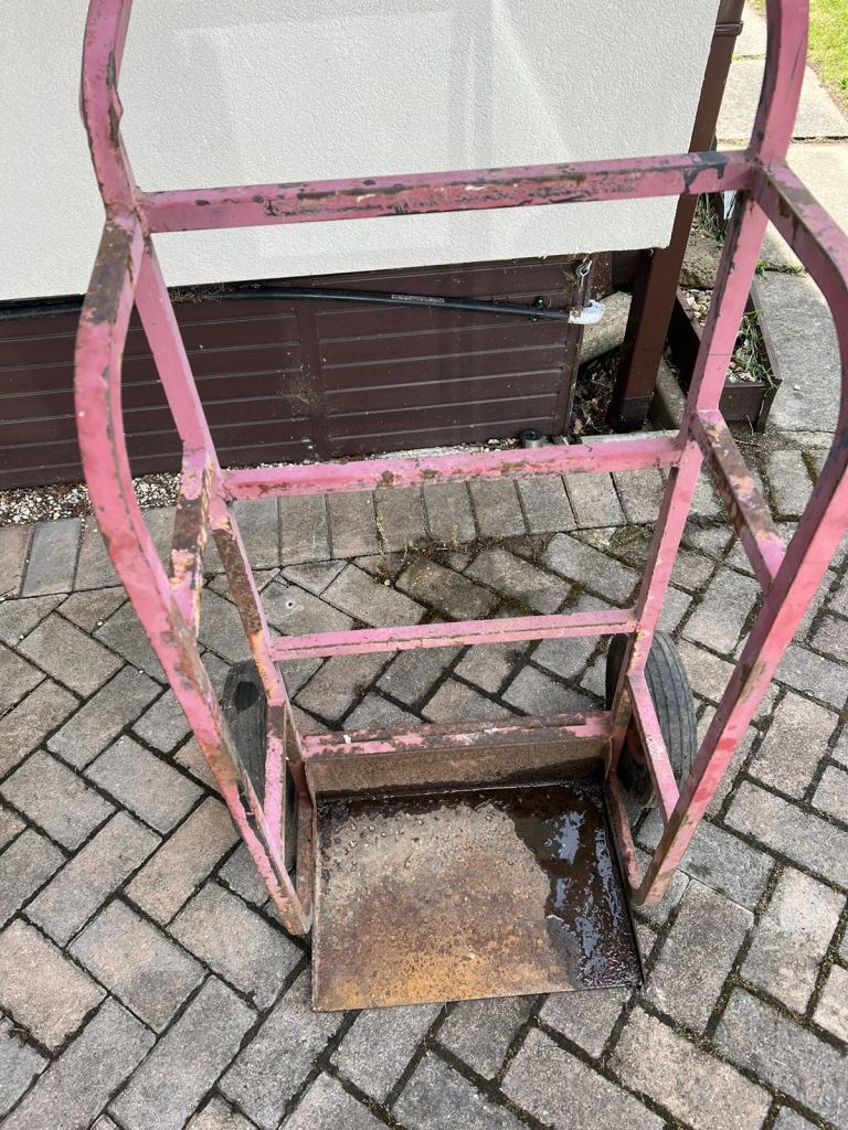 Sack barrow 