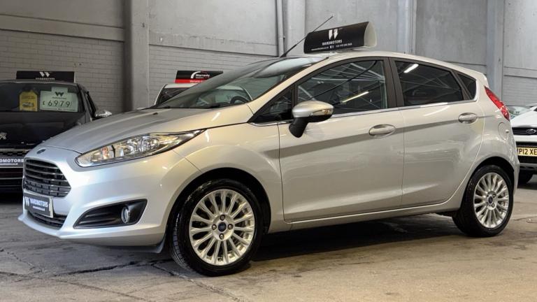 FORD FIESTA 1.0 T EcoBoost Titanium Silver 5dr LOW TAX+8 STAMPS 2014
