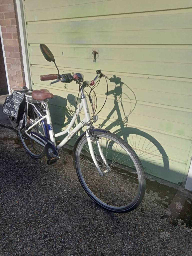 Pendelton electric ladies city bike 