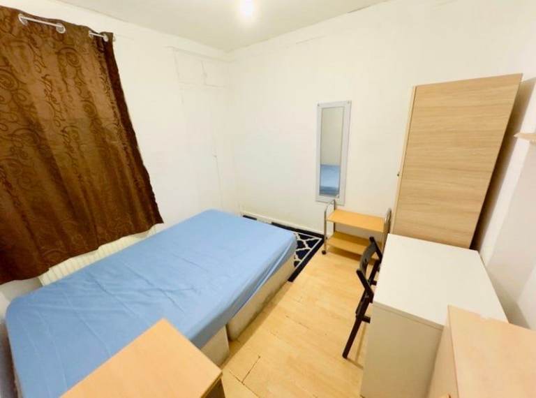 💙Single Room Available in Bow+Close to Station+All Bill Inc, E3 3NP✅