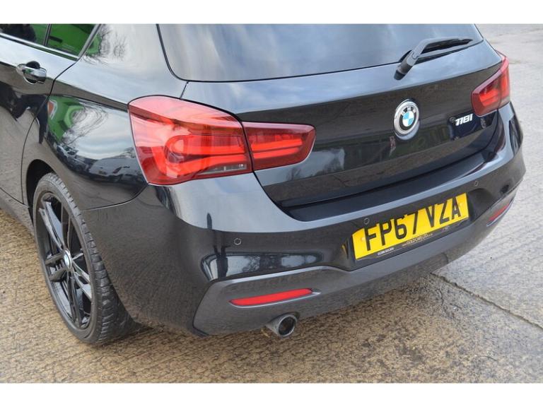 2017 BMW 1 Series 118i [1.5] M Sport Shadow Edition 5dr HATCHBACK PETROL Manual