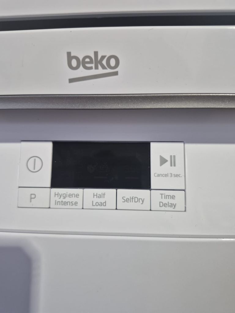 Ex Display Beko Dishwasher- CAN DELIVER!