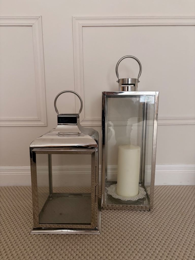 Pair of Silver Metal and Glass Lanterns – Good Condition