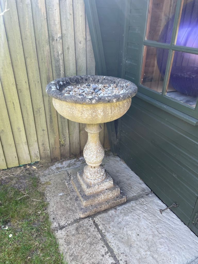 Bird bath