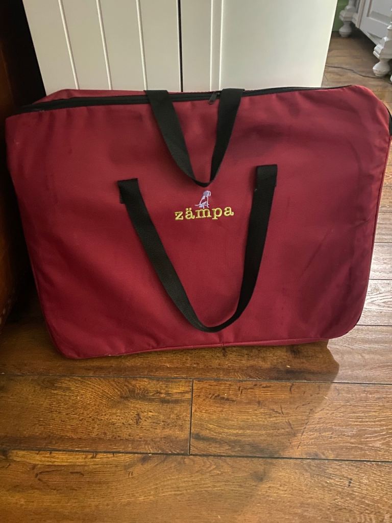 Red & cream dog cat playpen cage 