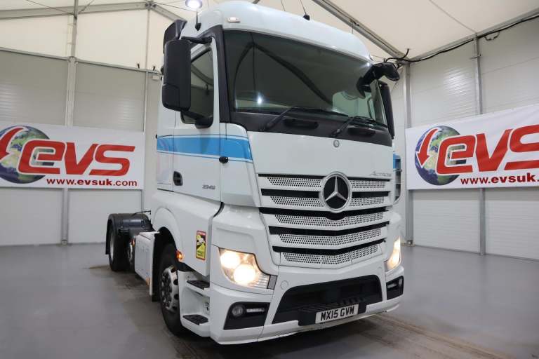 2015 (15 PLATE) Mercedes Benz ACTROS 2345 6x2  Tractor Units
