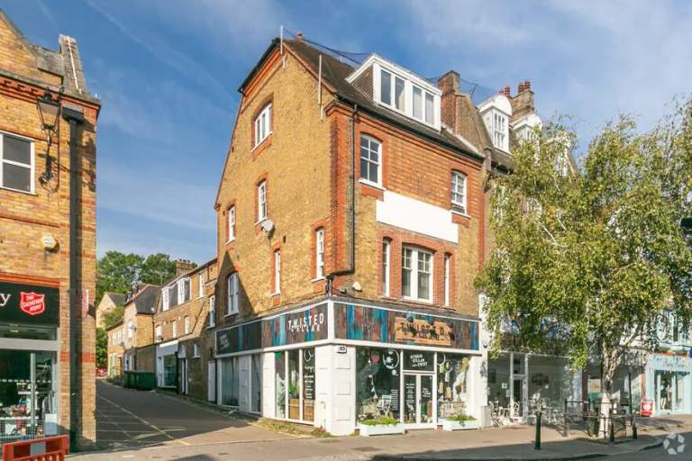 1 Bed Apartment – Refurbished – Bishop's Stortford – Investment  or Vacant Possession | £190,000