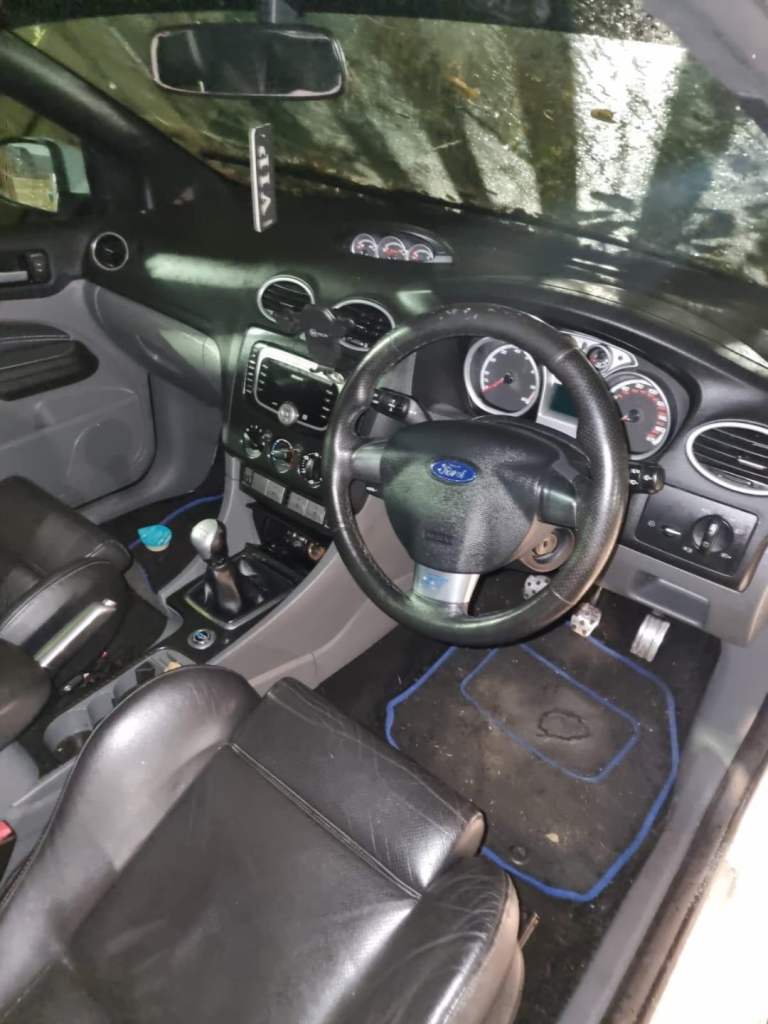 Ford, FOCUS, Hatchback, 2008, Manual, 2522 (cc), 3 doors