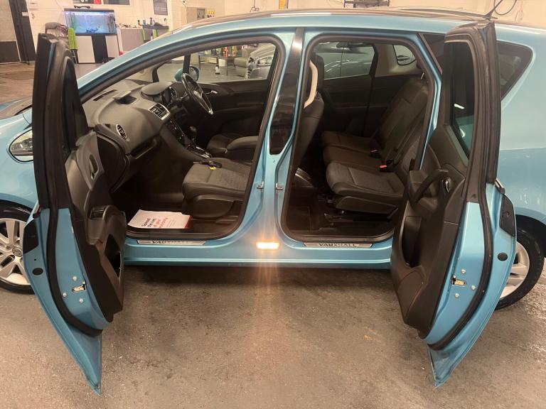 2011 Vauxhall Meriva 1.7 CDTi SE Auto Euro 5 5dr MPV Diesel Automatic