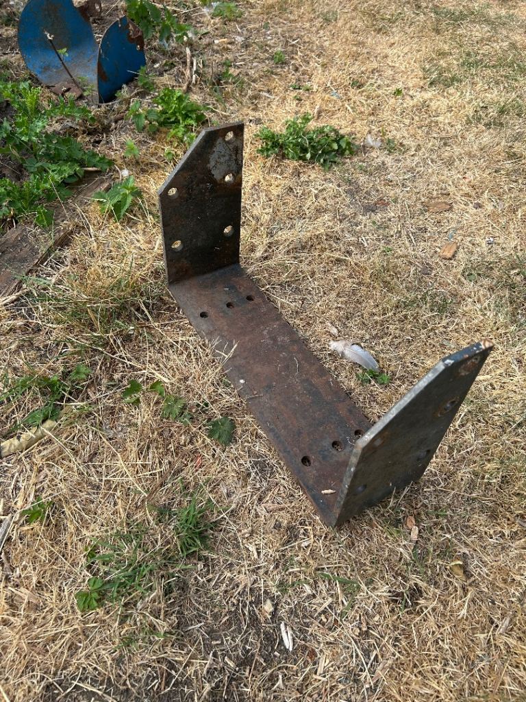 Tractor bracket