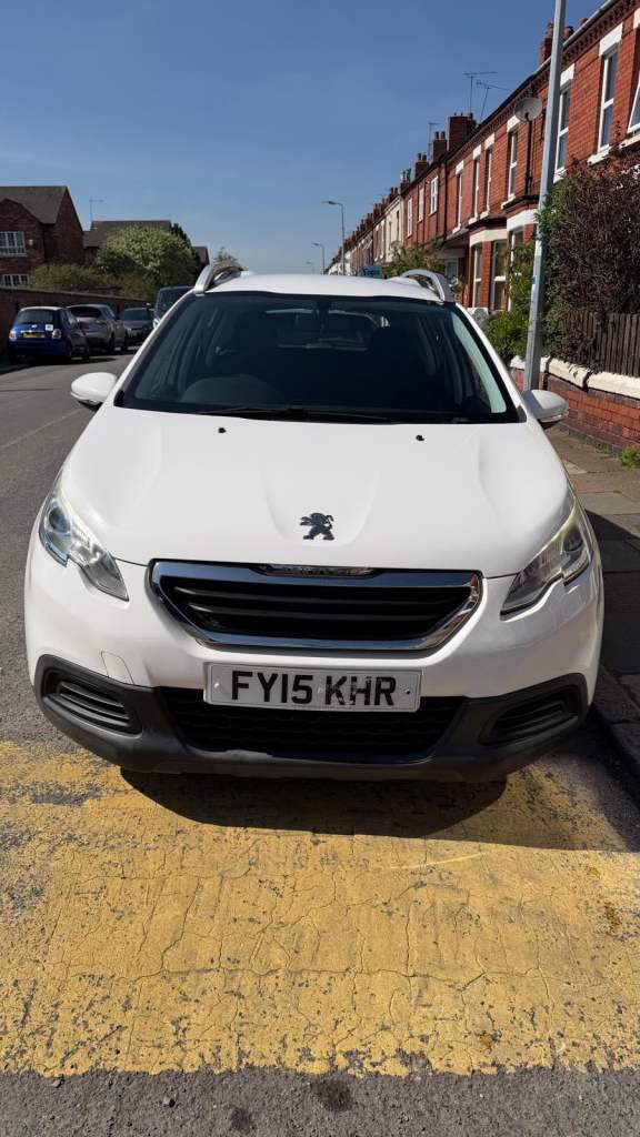 Peugeot, 2008, Hatchback, 2015, Manual, 1199 (cc), 5 doors