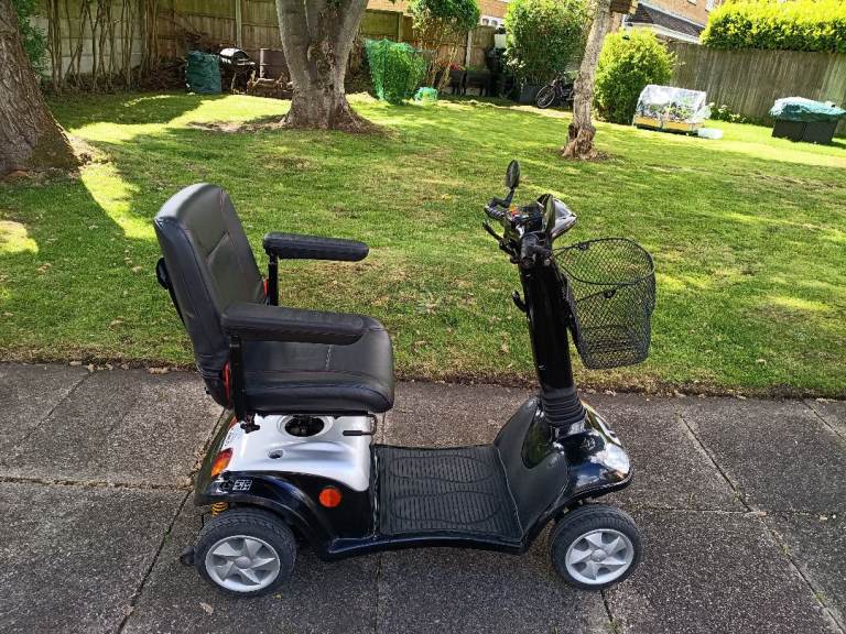 Kymco 8mph mobility scooter 