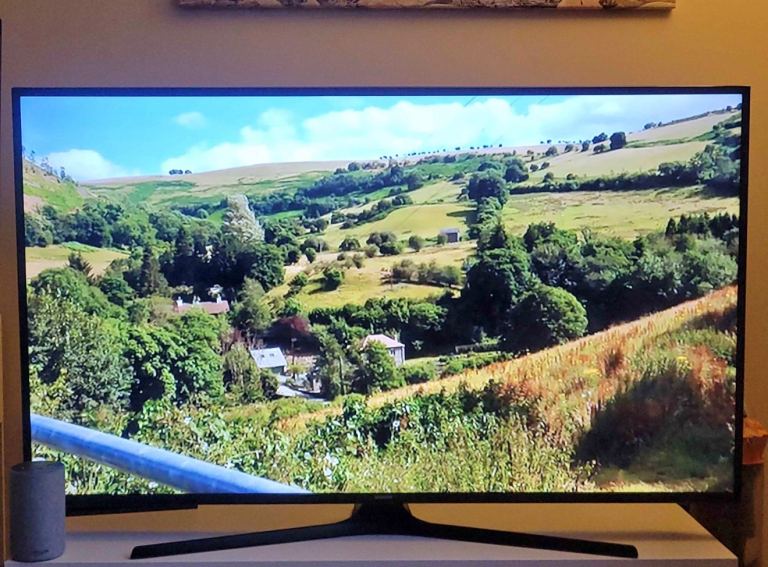 Samsung 55 Inch Smart TV