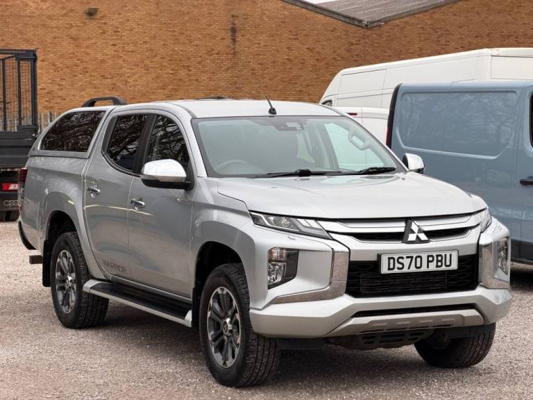 2020 Mitsubishi L200 2.2 DI-D DC Warrior Pickup Double Cab 4dr Diesel Manual 4WD Euro 6 (s/s) (1 ...