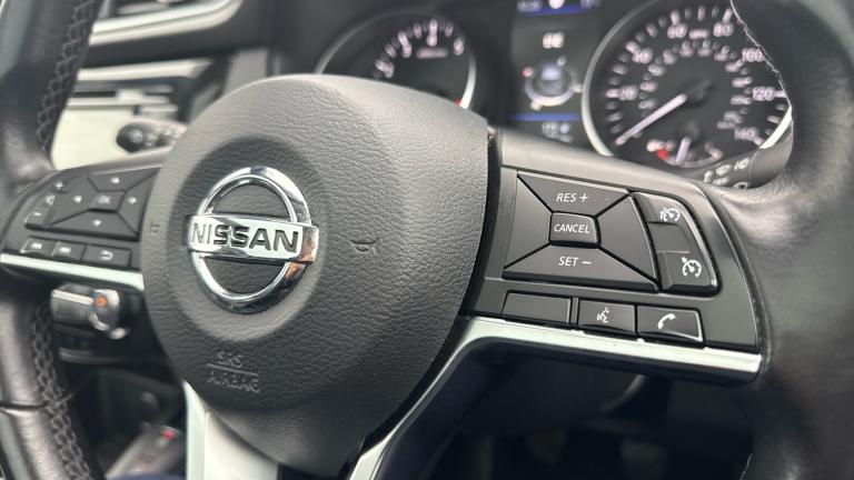 2021 Nissan Qashqai 1.3 DiG-T N-Motion 5dr Petrol Hatchback Hatchback Petrol Manual