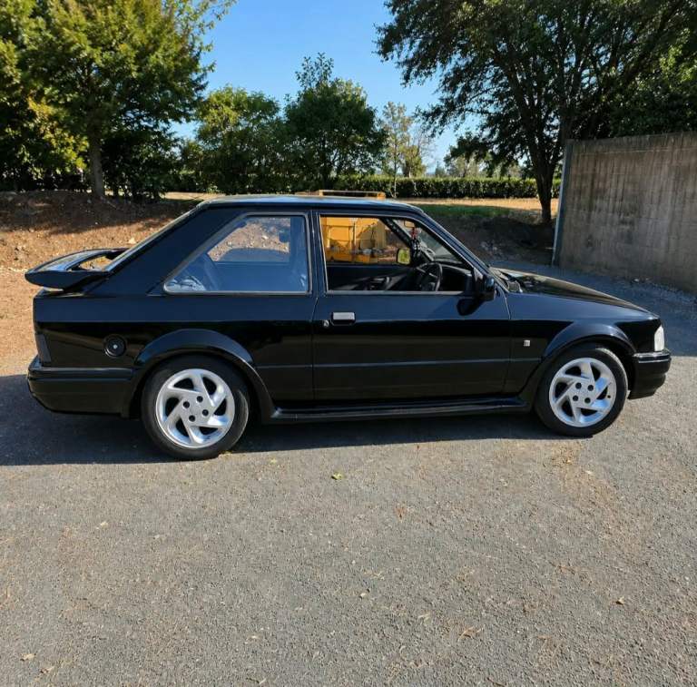 Ford, ESCORT, Hatchback, 1989, Manual, 1297 (cc), 3 doors